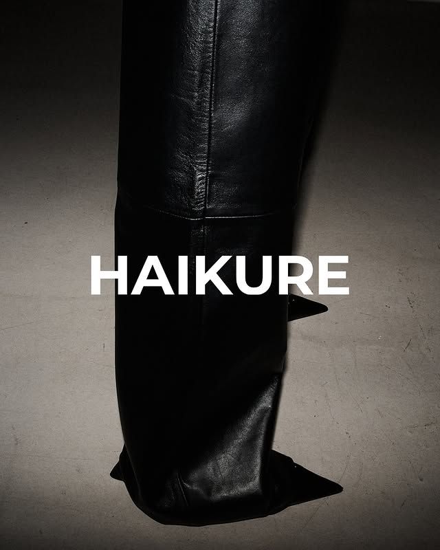 Vêtements Haikure Femme chez Lesthete, alliant denim responsable, design minimaliste et savoir-faire italien.