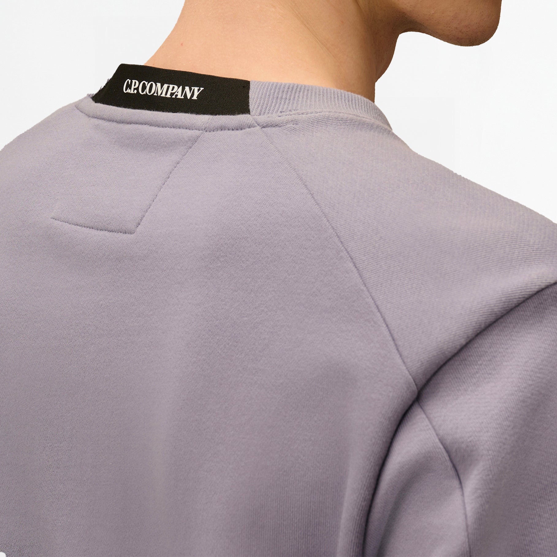 Sweat C.P Company Diagonal Raised Fleece Lens –Lavender Violet