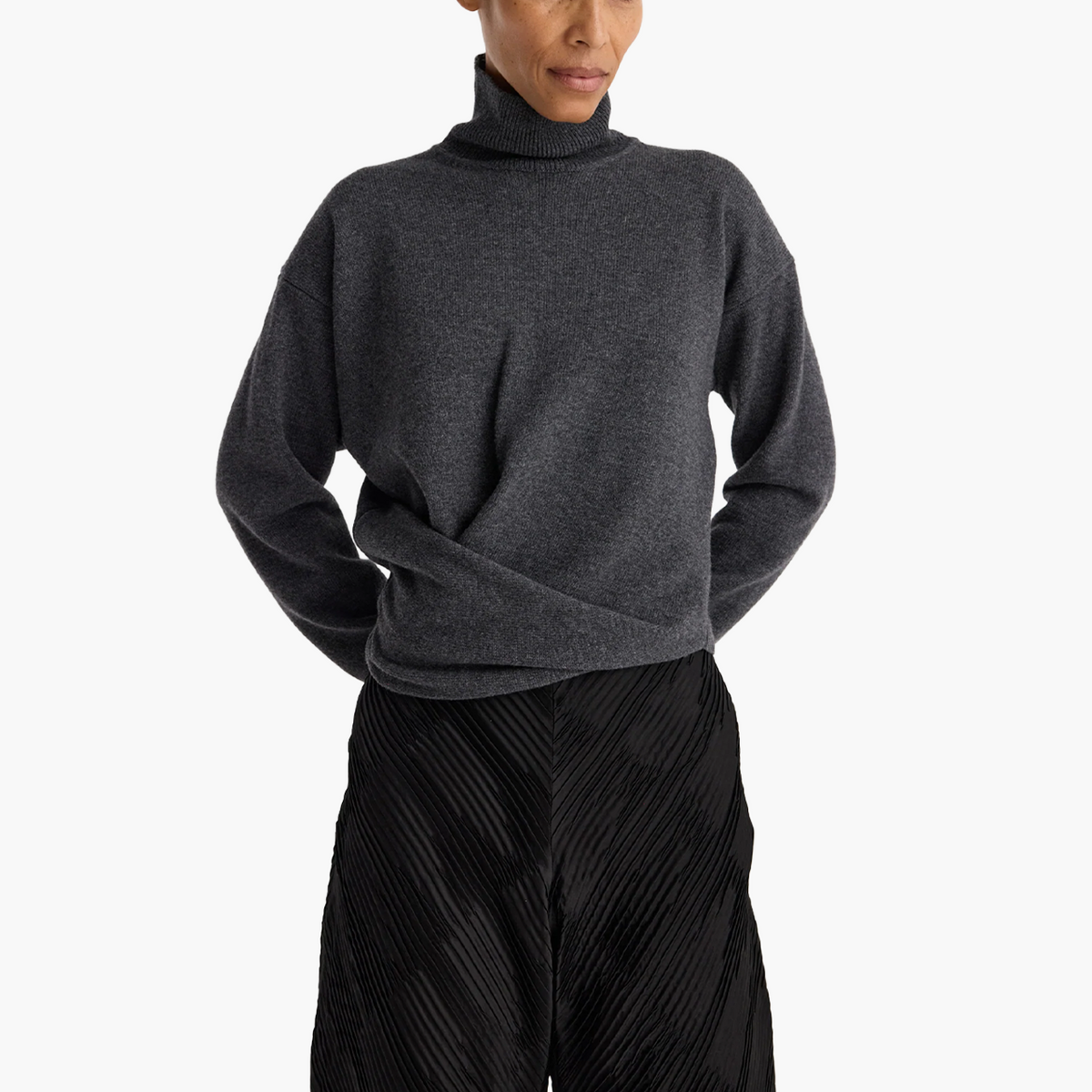 Pull Col Roulé Sculptural