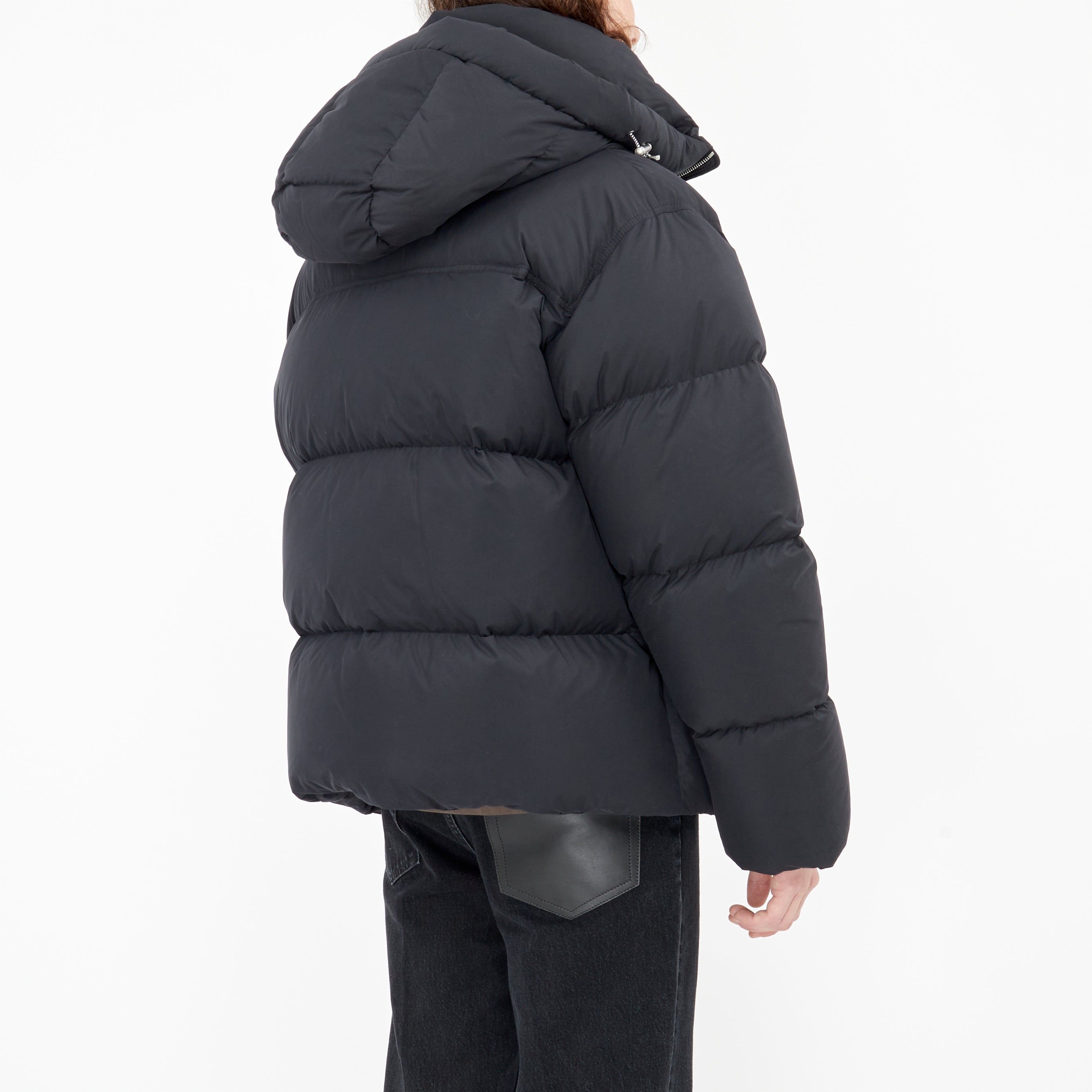 Off-White Arrow Patch Puffer Jacket Black