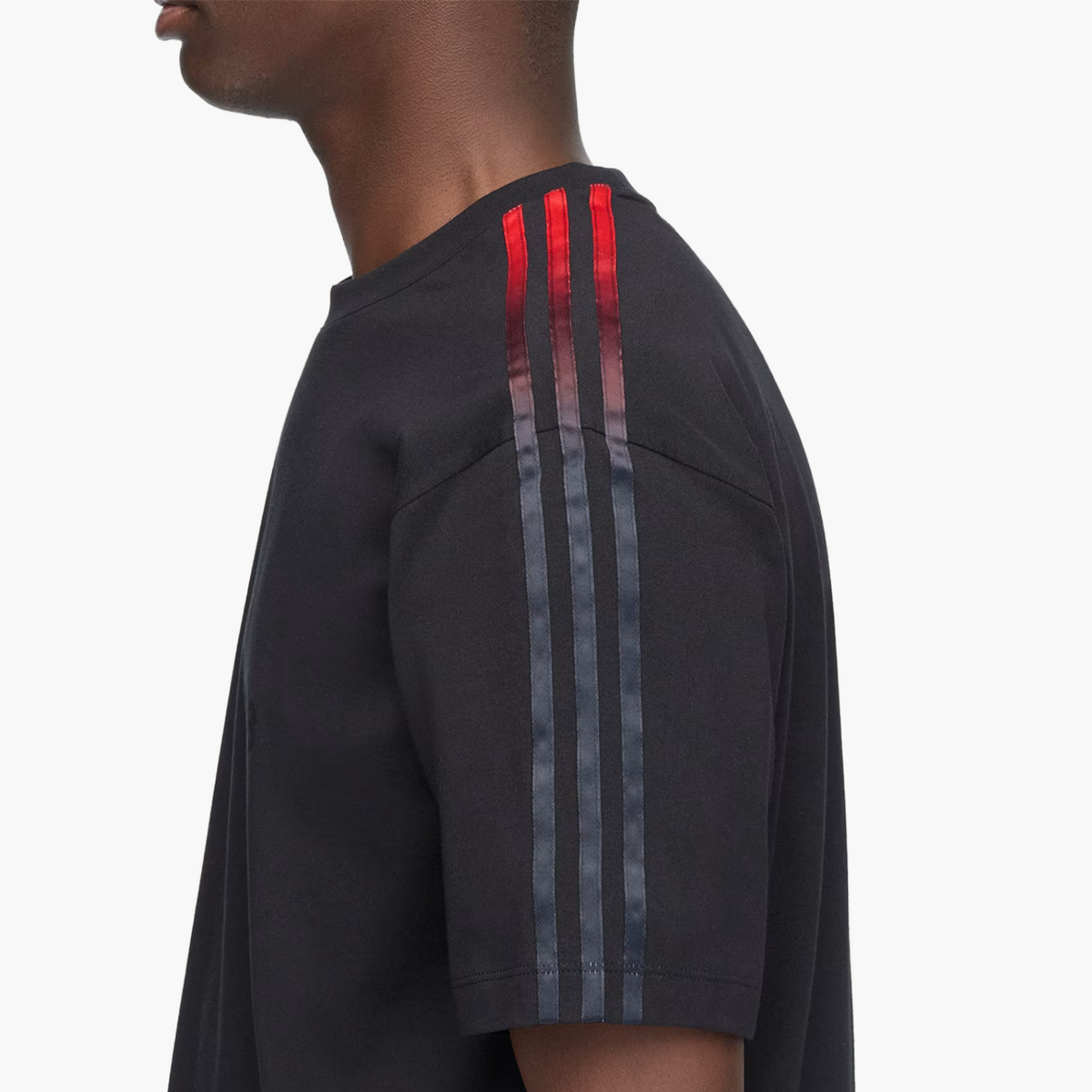 T-shirt « Gradient Stripes »