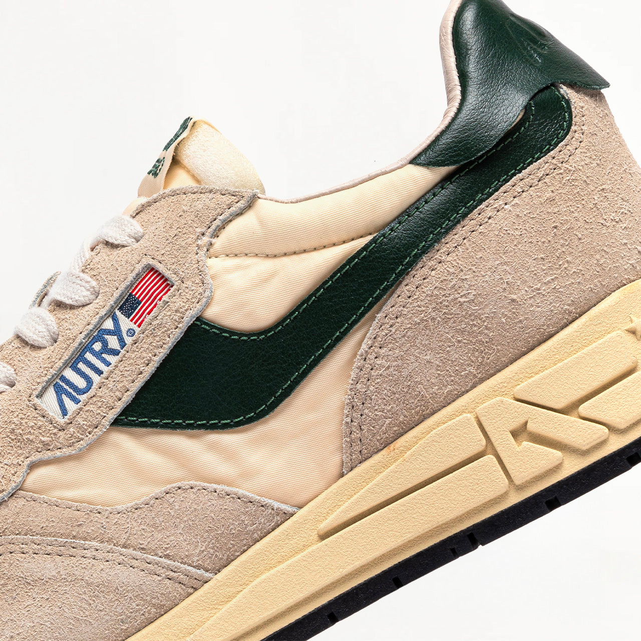 Sneakers Autry Reelwind Low en Nylon, Daim et Cuir Écru et Mountain