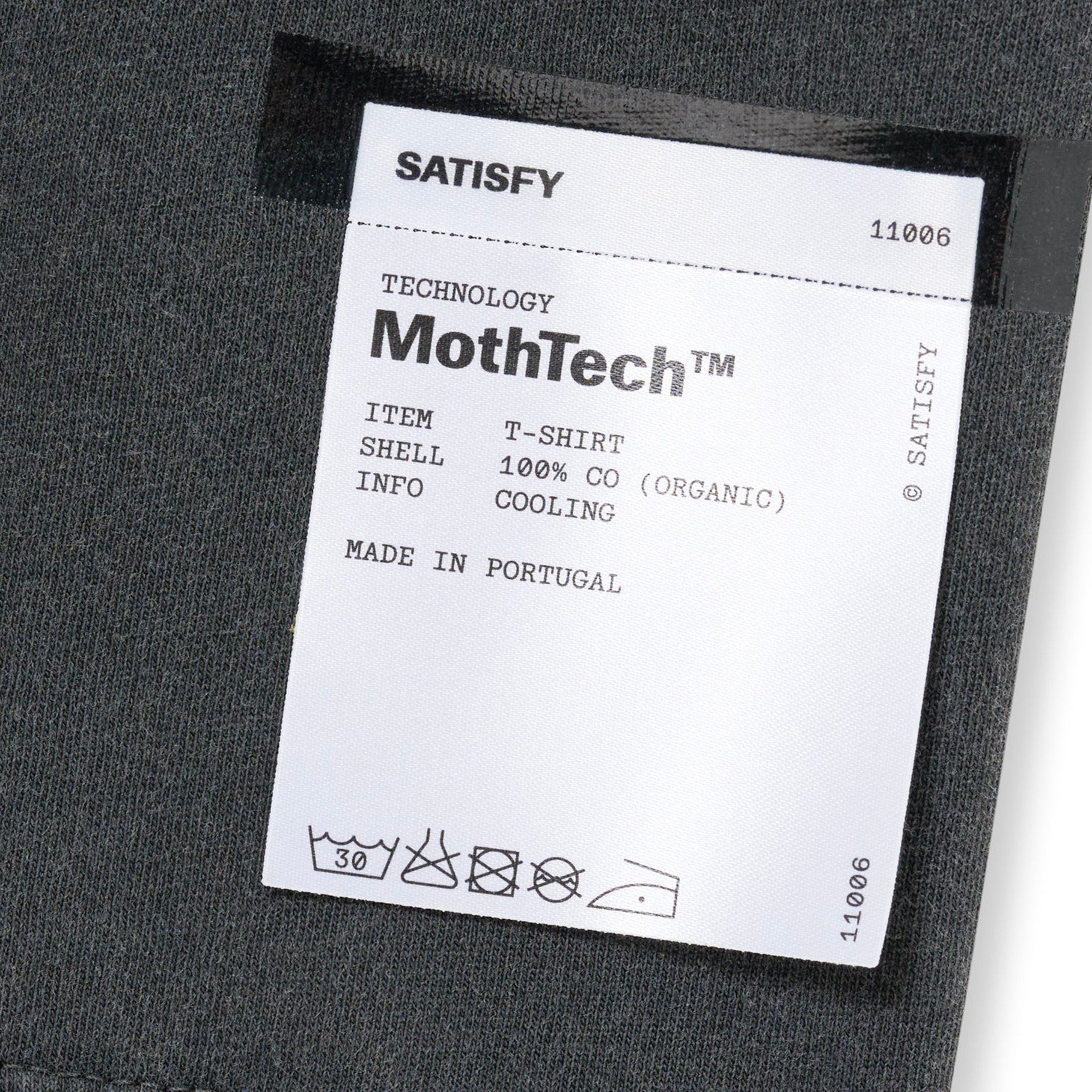 T-shirt Satisfy MothTech™ Aged Black