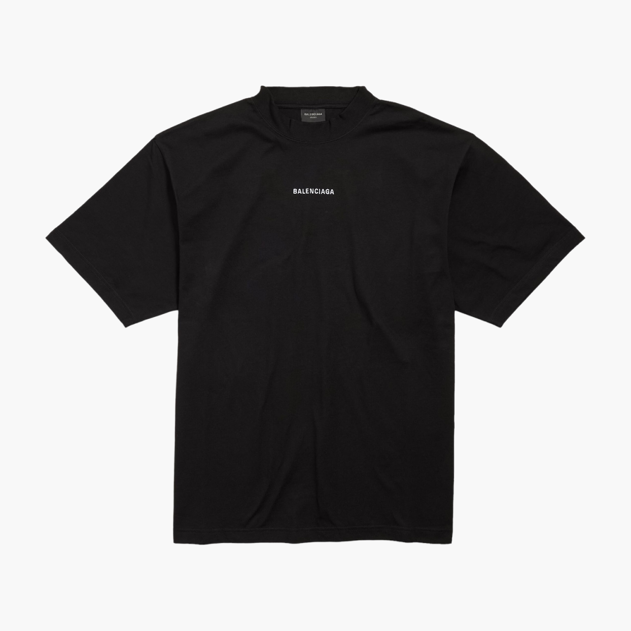 T-shirt Balenciaga New Back Fit noir présenté à plat de face, coupe medium, détail du logo visible, Balenciaga chez Lesthete Concept Store.