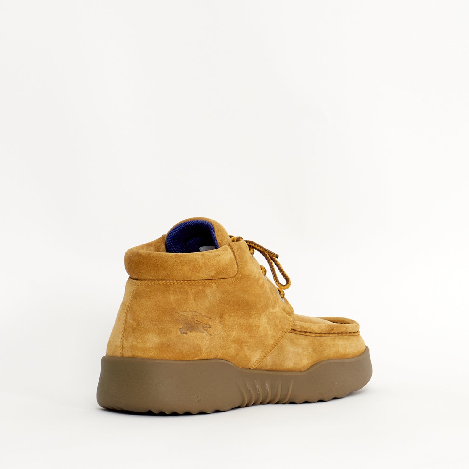 Bottines Burberry Log en Cuir Velours Beige