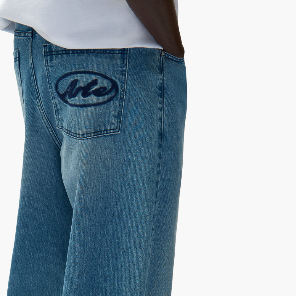 Jean Circle Logo Pocket