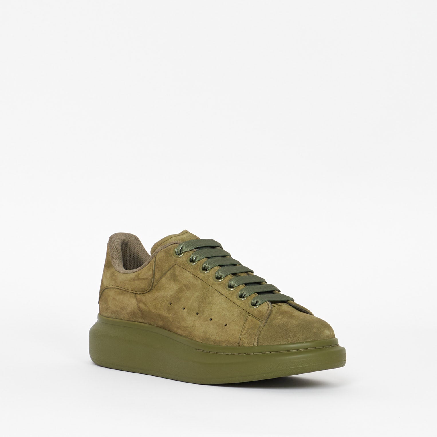 Sneakers McQueen Oversize en Suède Kaki