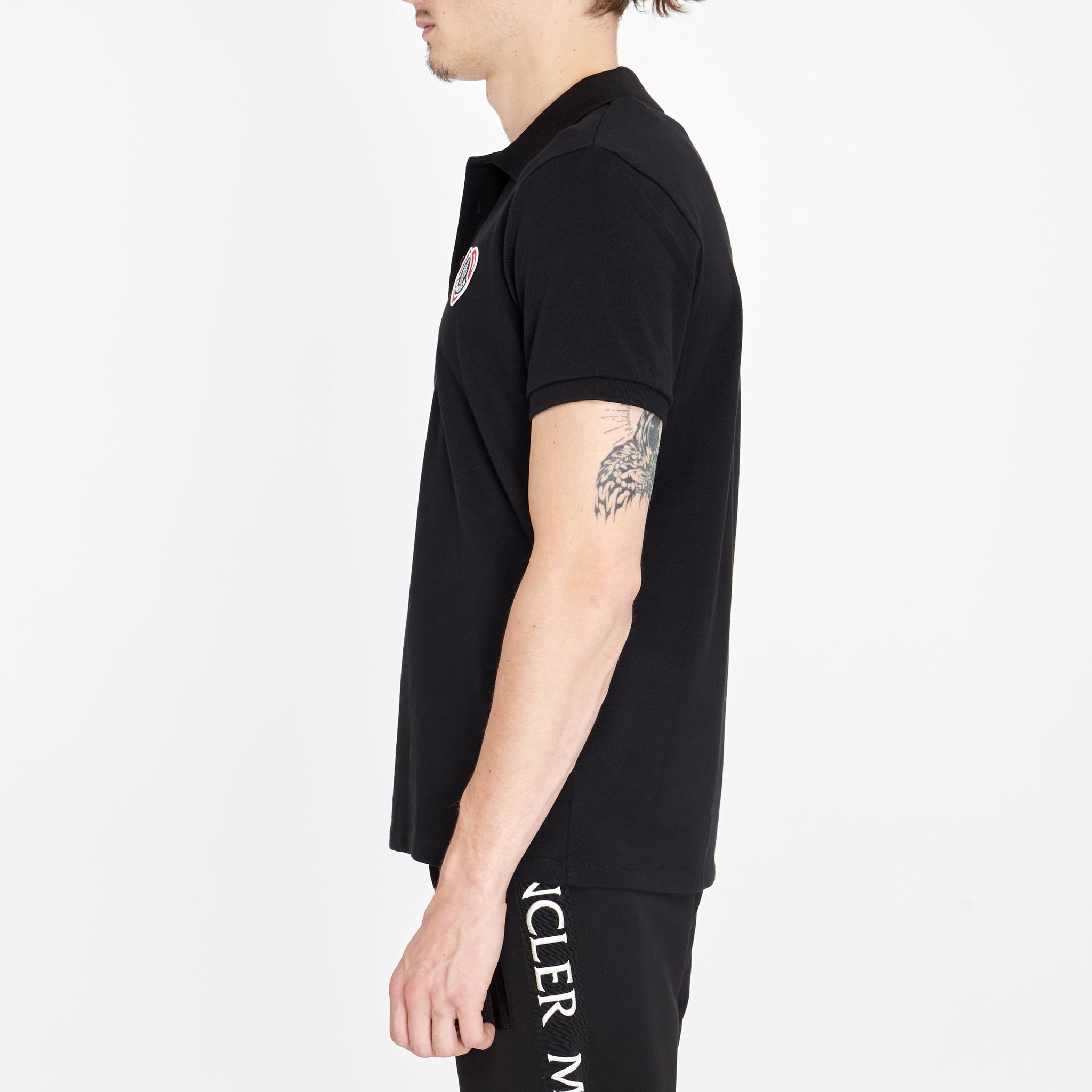Polo Moncler à Macaron Coeur Noir