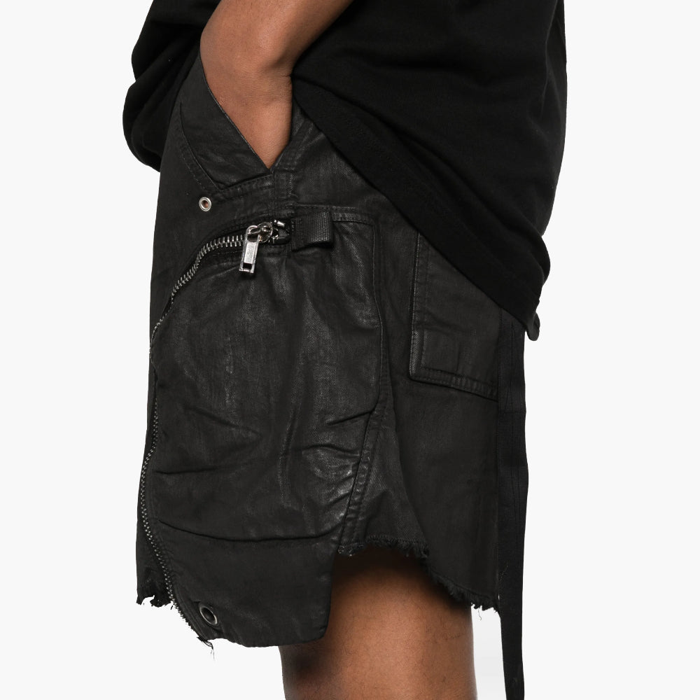 Short Bauhaus Raw Edge