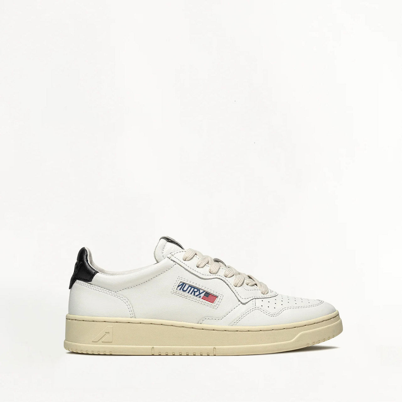 Sneakers Autry Medalist Cuir Blanc et Noir LL22