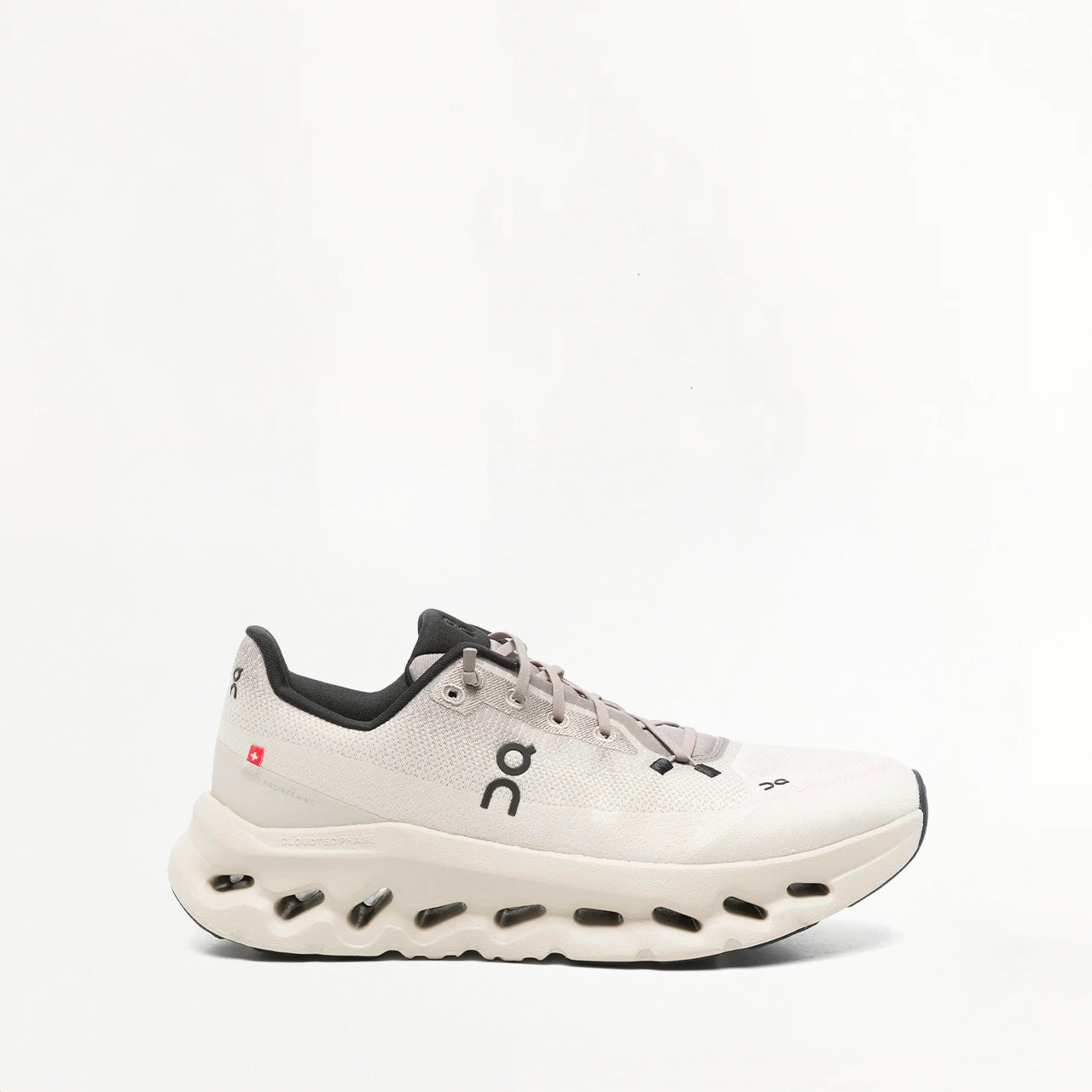 Sneakers On Running CloudTilt