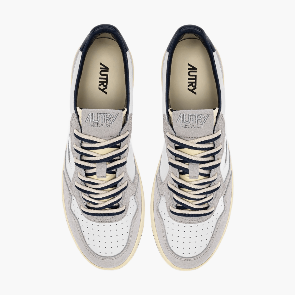 Sneakers Medalist 01 Low