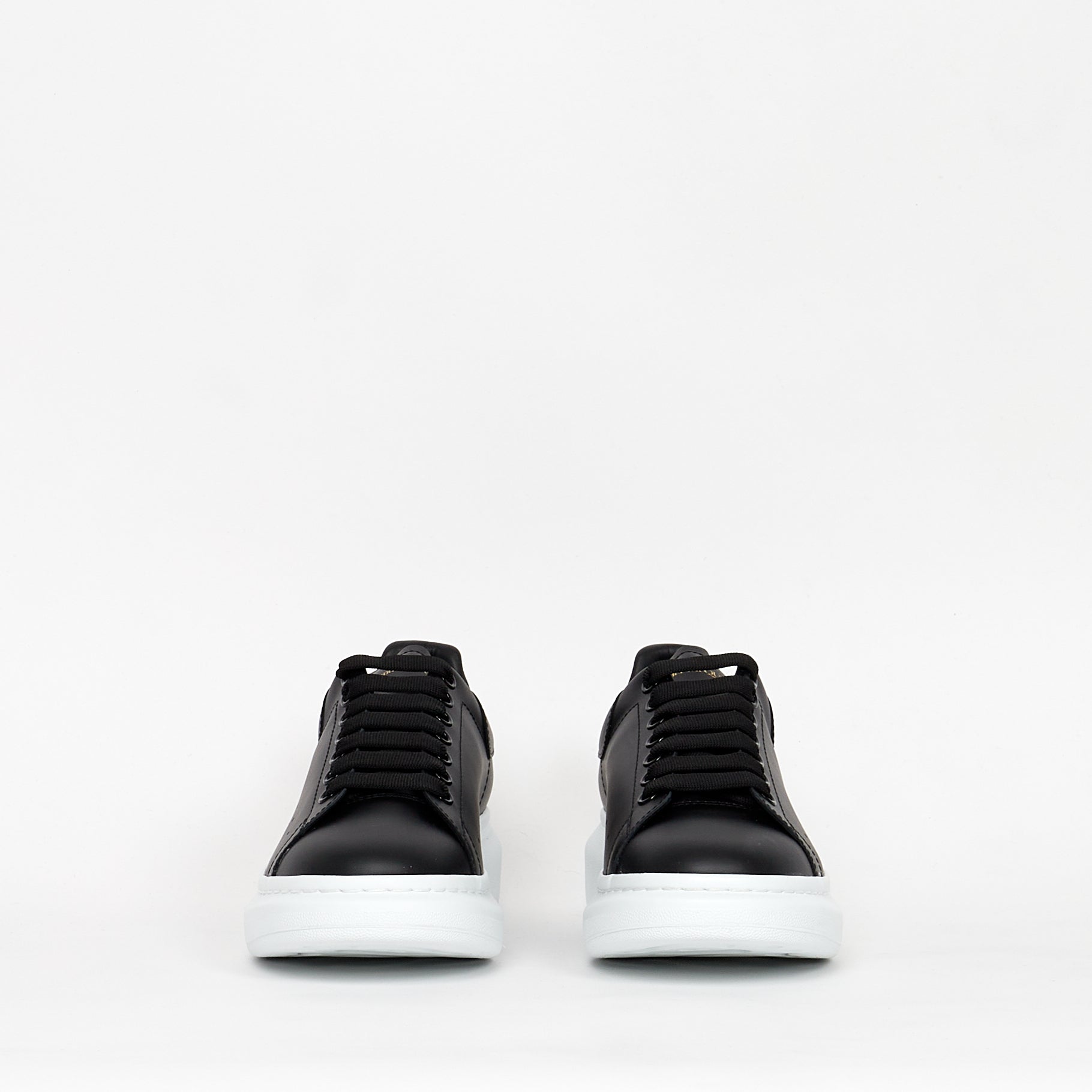 Sneaker Oversize Noir et Blanche