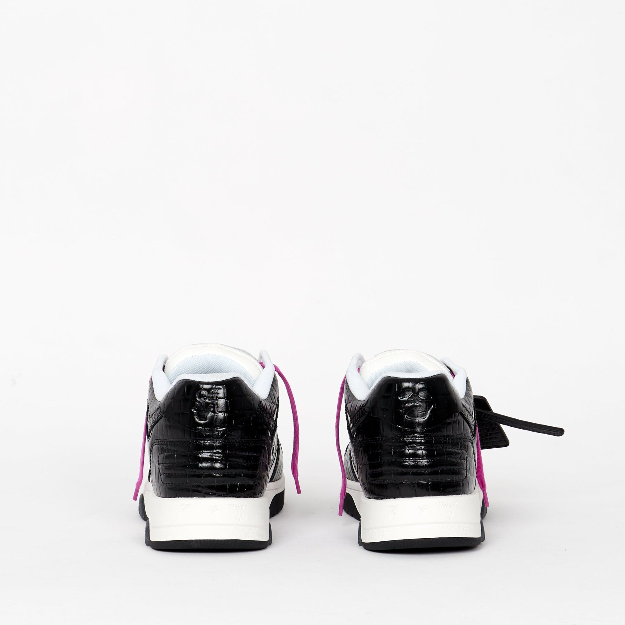 Sneaker Out Of Office Noir - Lesthete off-white